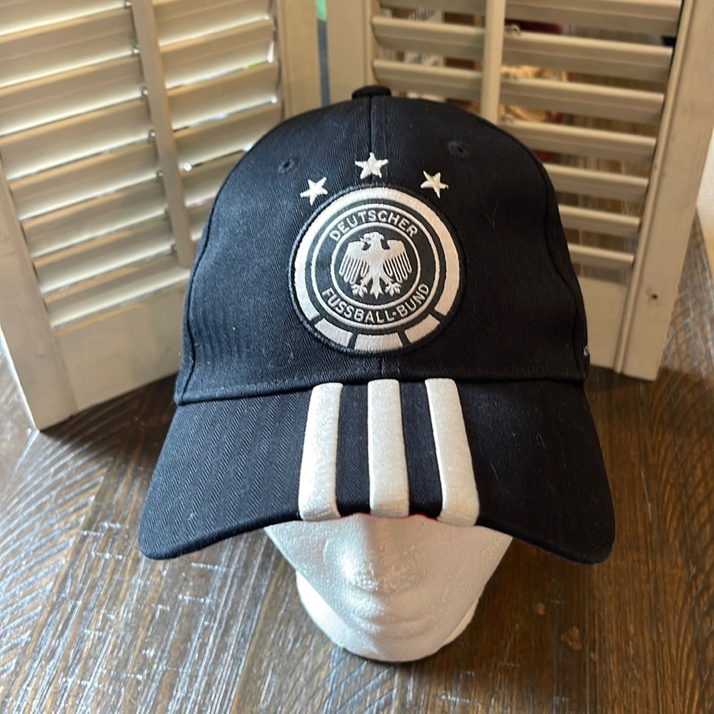 Adidas Deutscher Fussball-Bund SnapBack cap